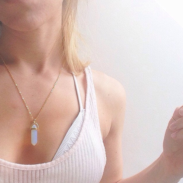 Opal Crystal Pendant Necklace - Golden Chain Gemstone