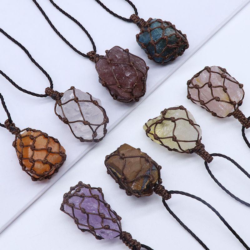  Natural agate stone pendant with wire wrapping detail close-up